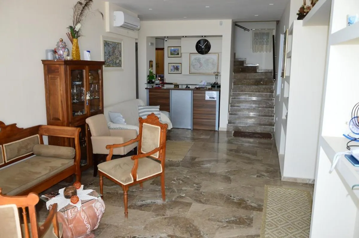 Kalypso Bed & Breakfast Poros