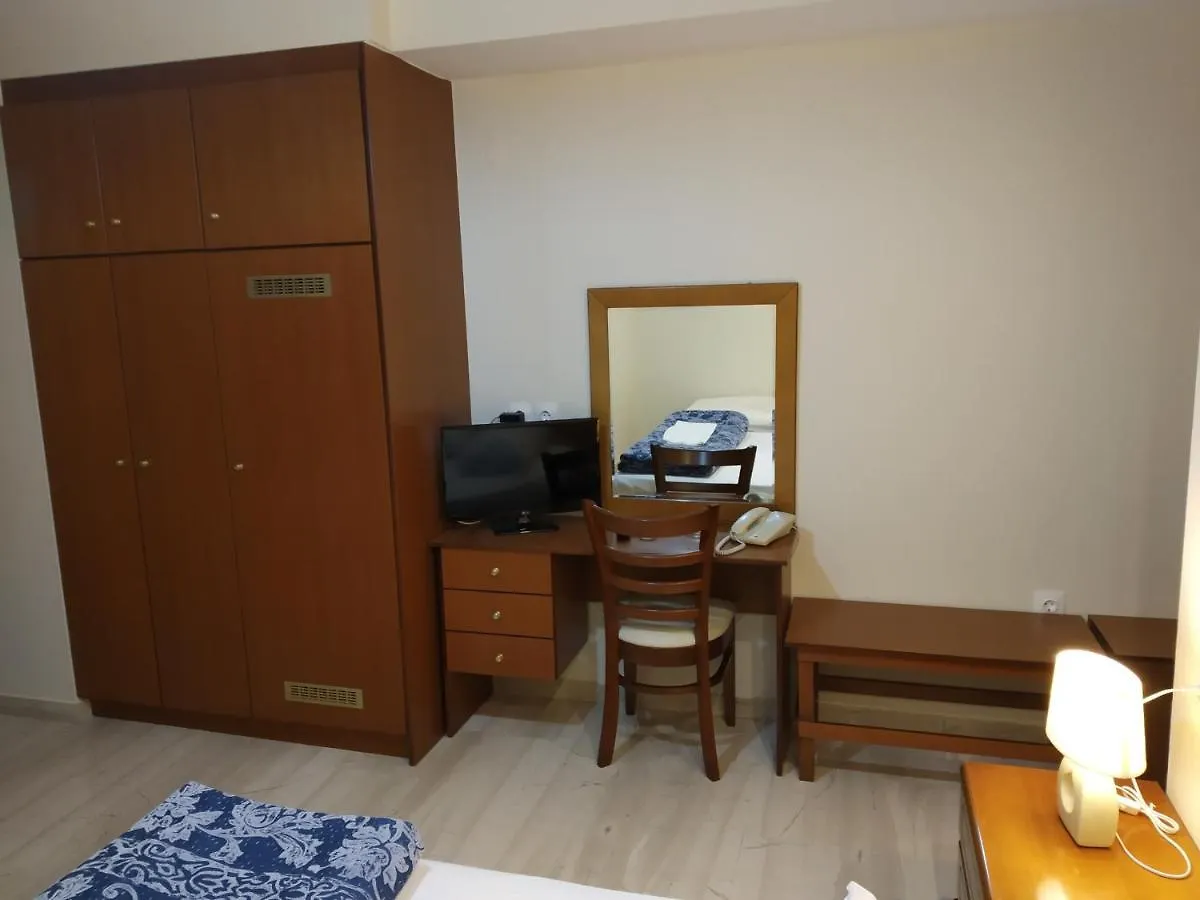 Bed and Breakfast Kalypso Порос Греция